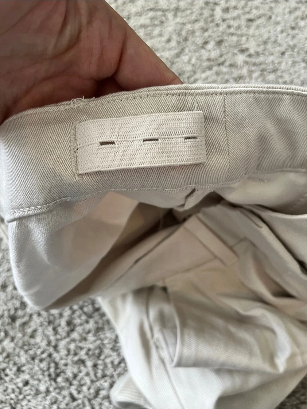 NWT Old Navy Extra High Rise Tailored Shorts Khaki Ivory Cream Size S Preppy